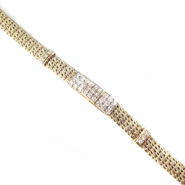 Appraisal: A lady's diamond and k gold bracelet estimated total weight