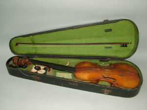 Appraisal: A Violin German th th century Two piece back cm