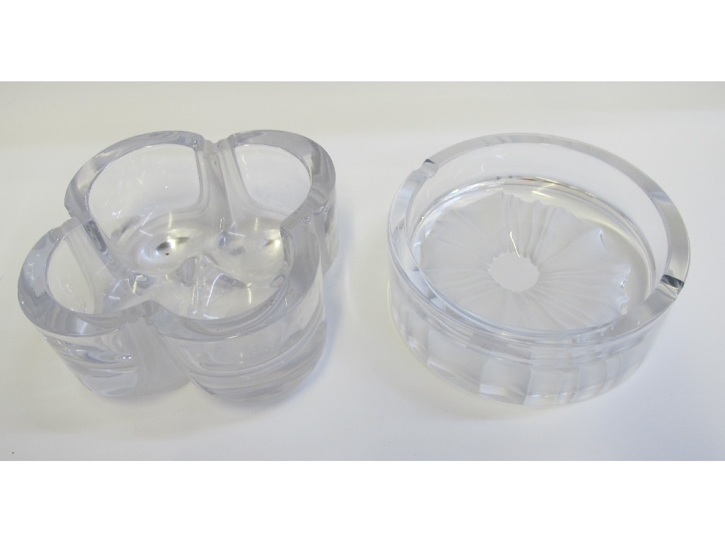 Appraisal: Daum glass ashtray and dish each with frosted decoration