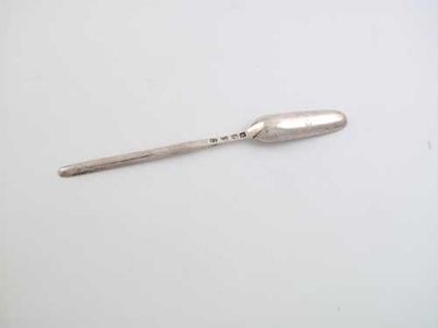 Appraisal: A George III marrow scoop initialled 'WA' makers mark WJ