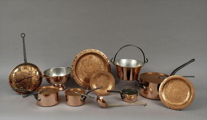 Appraisal: Assorted Copper Cookware Including pots frying pans saucepans and food