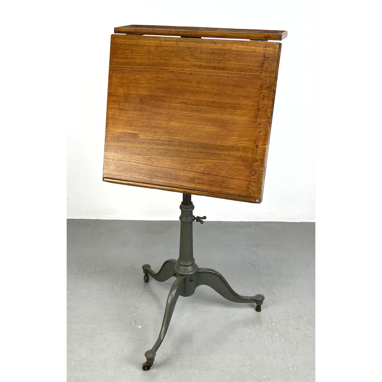 Appraisal: Early th century adjustable drafting table up to inches high