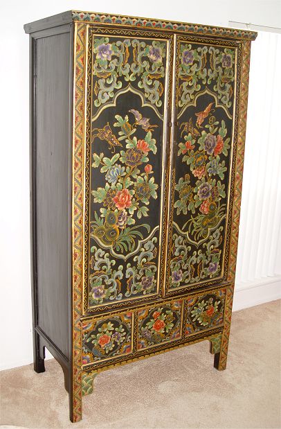 Appraisal: ASIAN FLORAL DESIGN CABINET Measures '' h x '' x