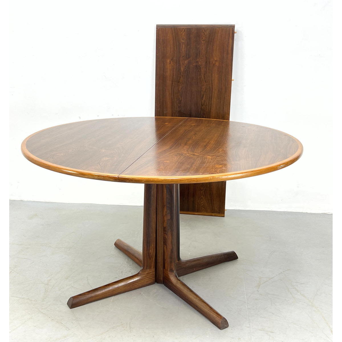 Appraisal: Niels O Moller For Gudme Mobelfabrik Rosewood Dining Table w