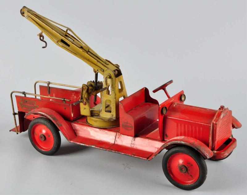 Appraisal: Pressed Steel Keystone Wrecker Truck Description American Circa Packard open