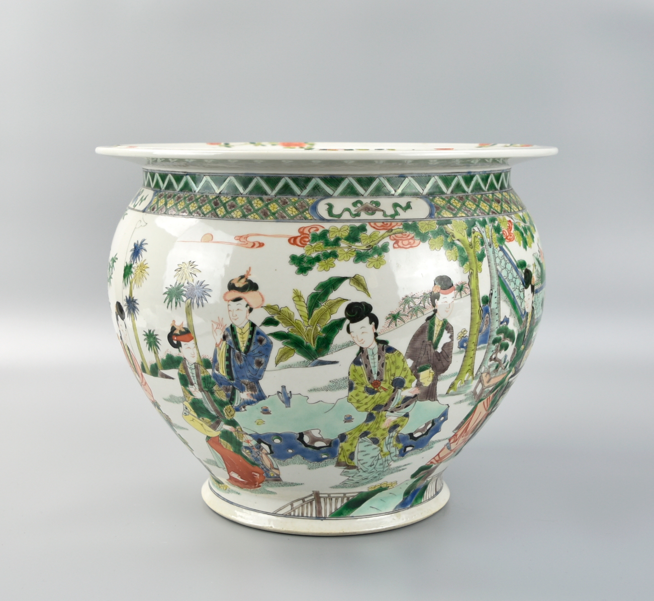 Appraisal: LARGE CHINESE FAMILLE VERTE JAR W FIGURES the deep rounded