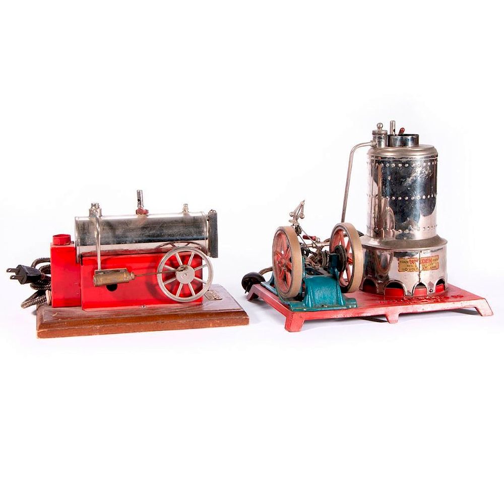 Appraisal: Two vintage model steam engines Two vintage model steam engines