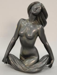 Appraisal: Juan Huerta Lladro nude bust of a woman marked on