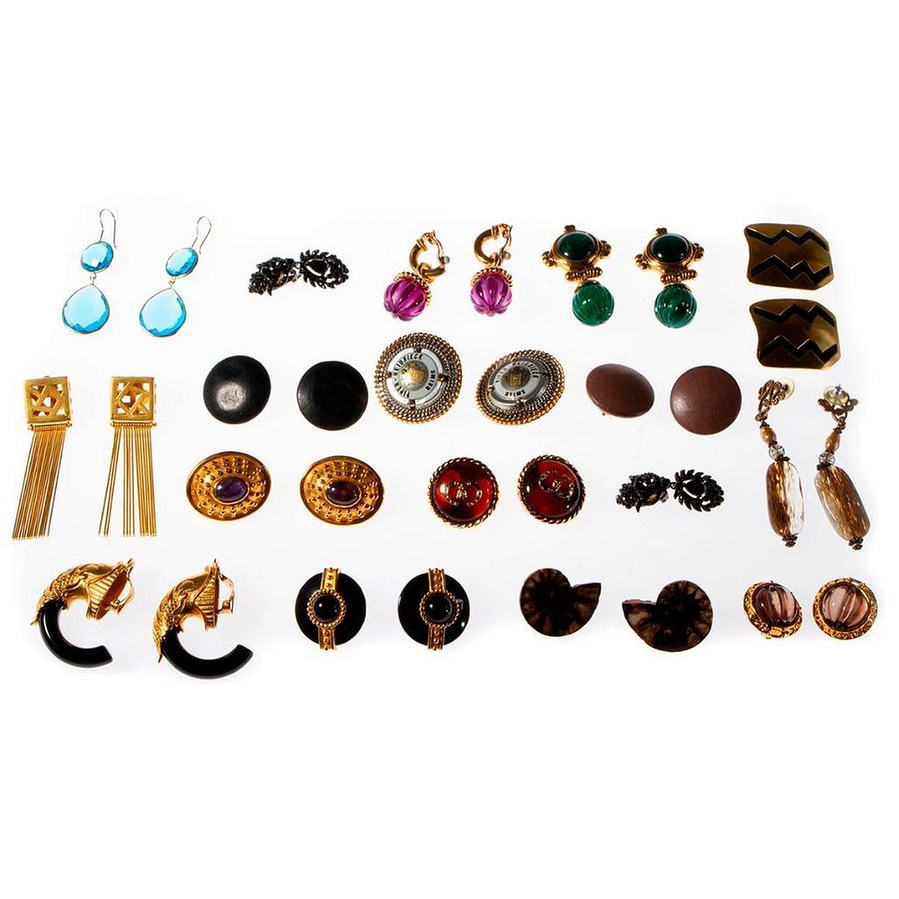 Appraisal: Collection of costume jewelry earrings pairs Overall Dimensions Unit Height