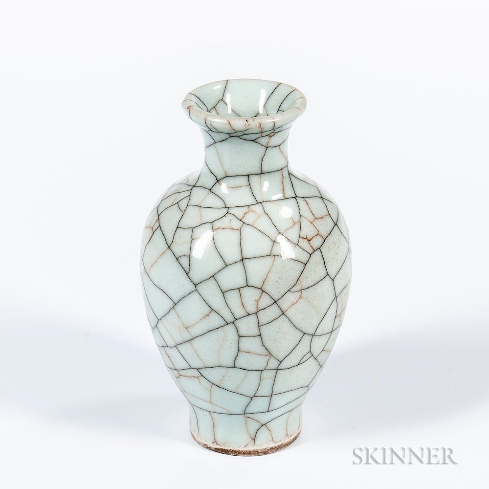 Appraisal: Small Crackle-glazed Celadon Vase Small Crackle-glazed Celadon Vase China th