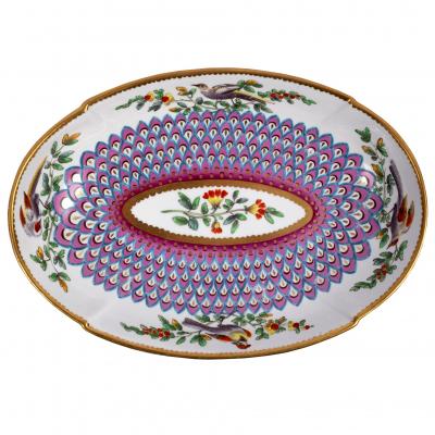 Appraisal: A Spode oval dish circa decorated in Chelsea style with