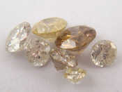 Appraisal: A quantity of loose polished round brilliant cut diamonds approx