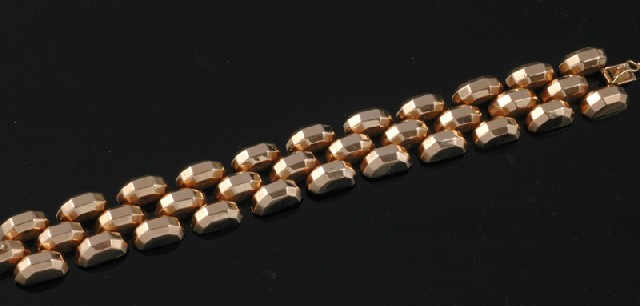 Appraisal: A CONTINENTAL GOLD COCKTAIL BRACELET Crafted in a ct rose