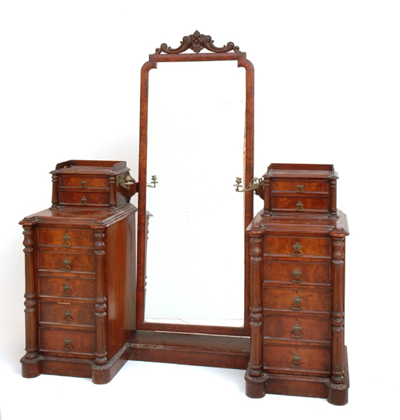 Appraisal: A TH CENTURY HUON PINE DRESSING TABLE The rectangular plate