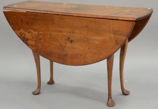 Appraisal: Maple Queen Anne drop leaf table ht in top x