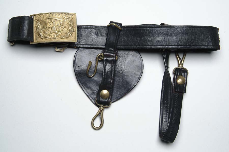 Appraisal: CIVIL WAR OFFICER S SWORD BELT This is a nice