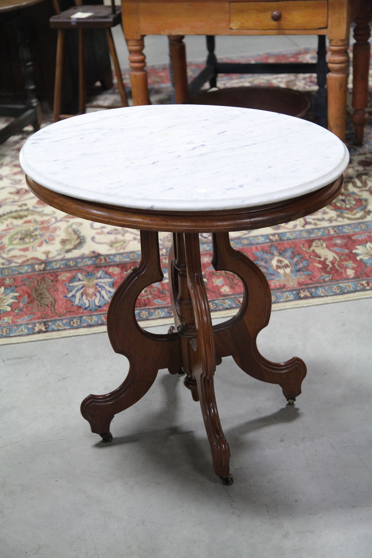 Appraisal: VICTORIAN PARLOR TABLE American early th century Oval marble top