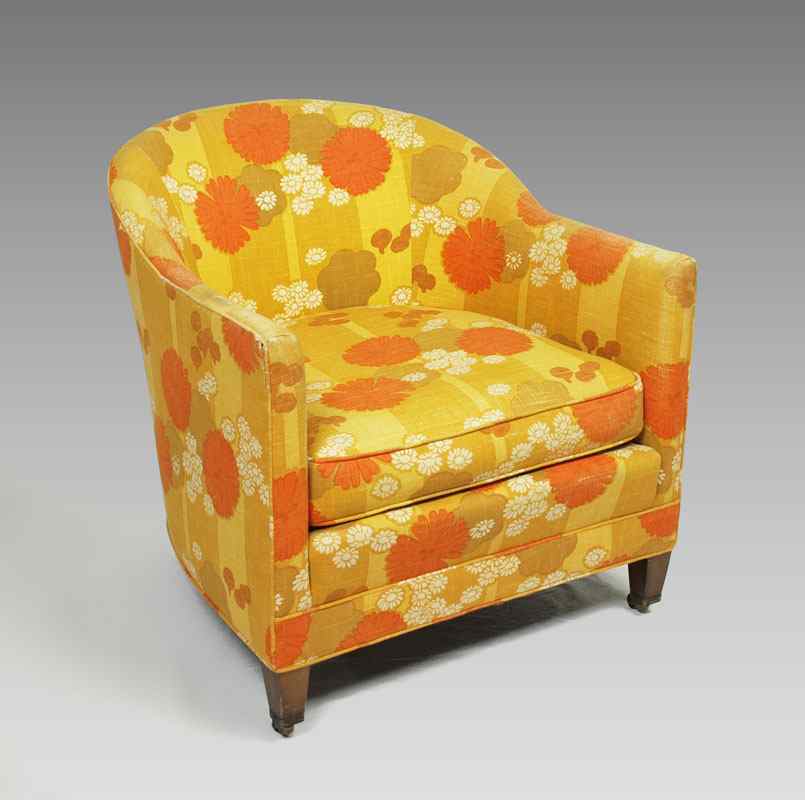 Appraisal: HENREDON MODERNE RETRO CLUB CHAIR Original bold floral fabric ''h