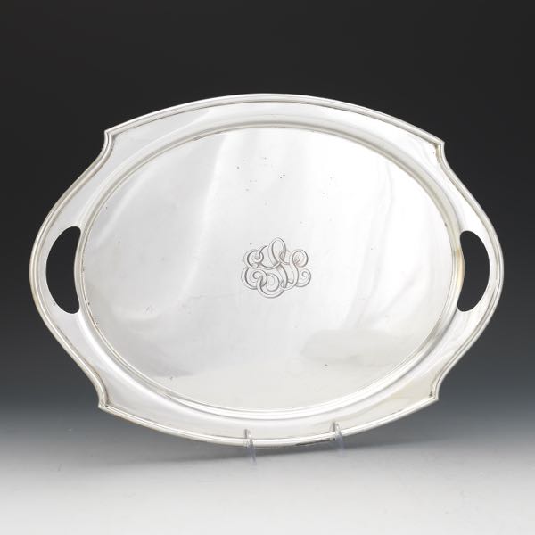 Appraisal: INTERNATIONAL STERLING SILVER OVAL DOUBLE HANDLES TRAY x x Oval