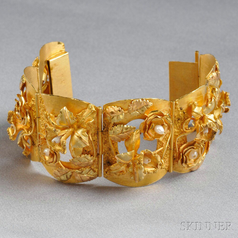 Appraisal: kt Bicolor Gold Bracelet each panel set with orchids and