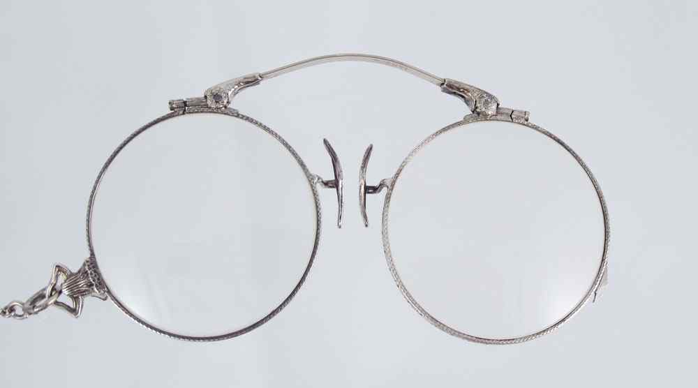 Appraisal: K GOLD WHITE PINCE NEZ OXFORD SPECTACLES WITH K CHAIN