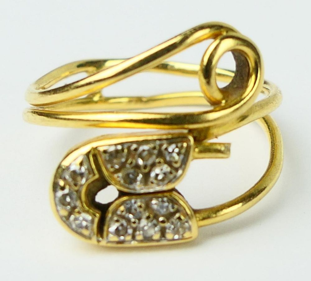 Appraisal: k PIAGET YELLOW GOLD AND DIAMOND LADIES RING Size with