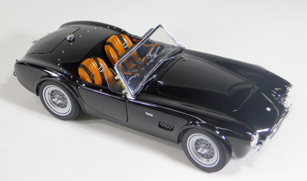 Appraisal: EXOTO RACING LEGENDS AC COBRA DIECAST CAR United States Contemporary