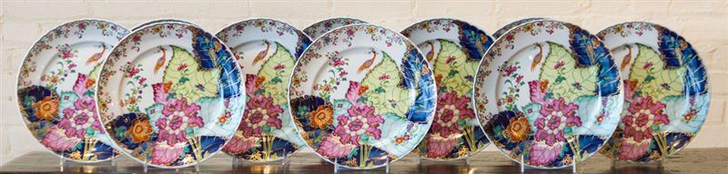 Appraisal: TEN MOTTAHEDEH FOR THE METROPOLITAN MUSEUM OF ART DINNER PLATES