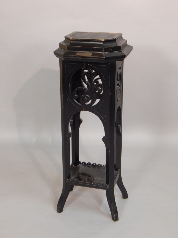 Appraisal: An early thC ebonised plant stand with presentation plaque presented