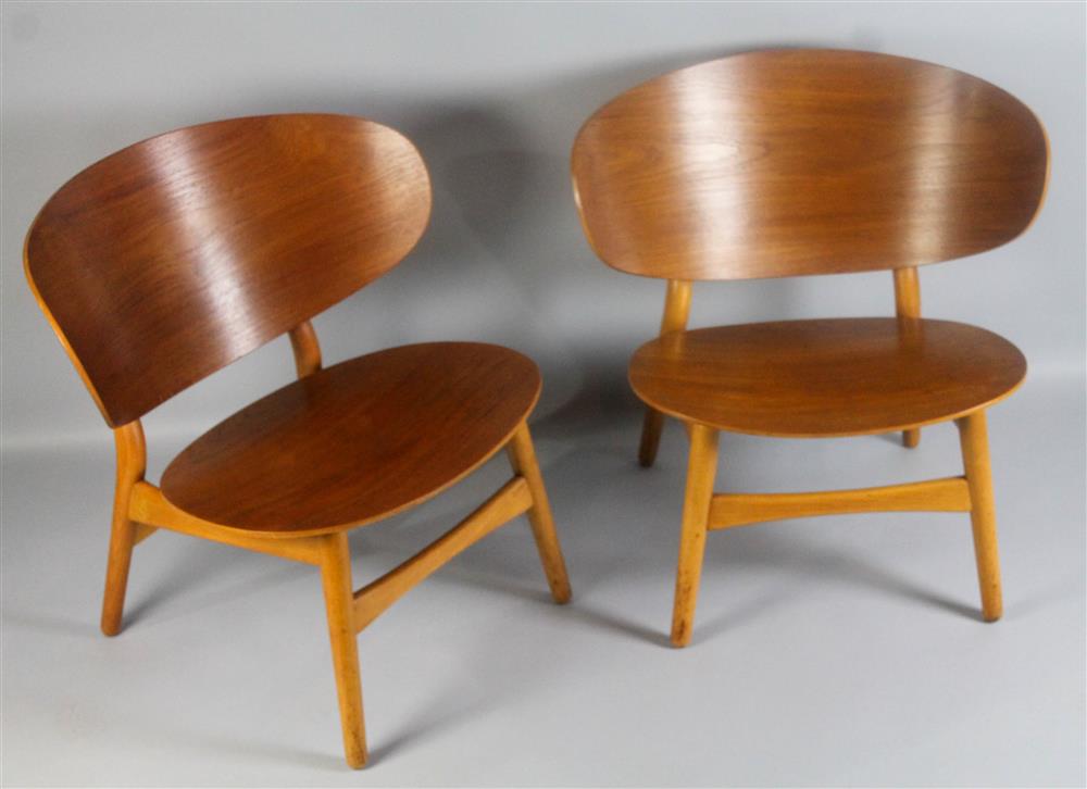 Appraisal: PAIR OF HANS WEGNER SHELL LOUNGES FOR FRITZ HANSEN c