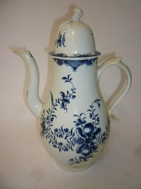 Appraisal: A LARGE LOWESTOFT PORCELAIN COFFEE POT AND COVER of baluster