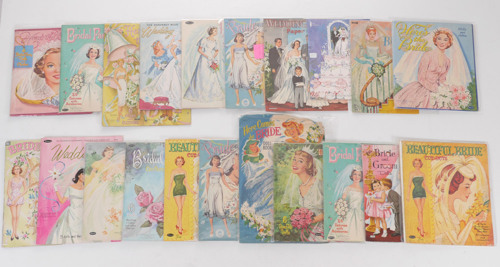 Appraisal: COLLECTION OF VINTAGE WEDDING PAPER DOLL BOOKS assorted paper dolls