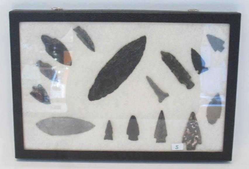 Appraisal: COLLECTION OF NORTHWEST NATIVE AMERICAN ARROWHEADS AND KNIVES all hand