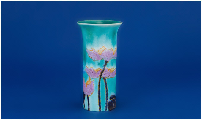 Appraisal: Clarice Cliff Inspiration Vase Circa - Lily pattern Inspiration Bizarre