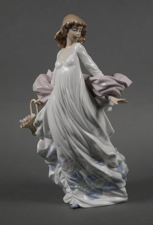 Appraisal: Retired Lladro Spring Splendor Approx tall x Excellent condition with