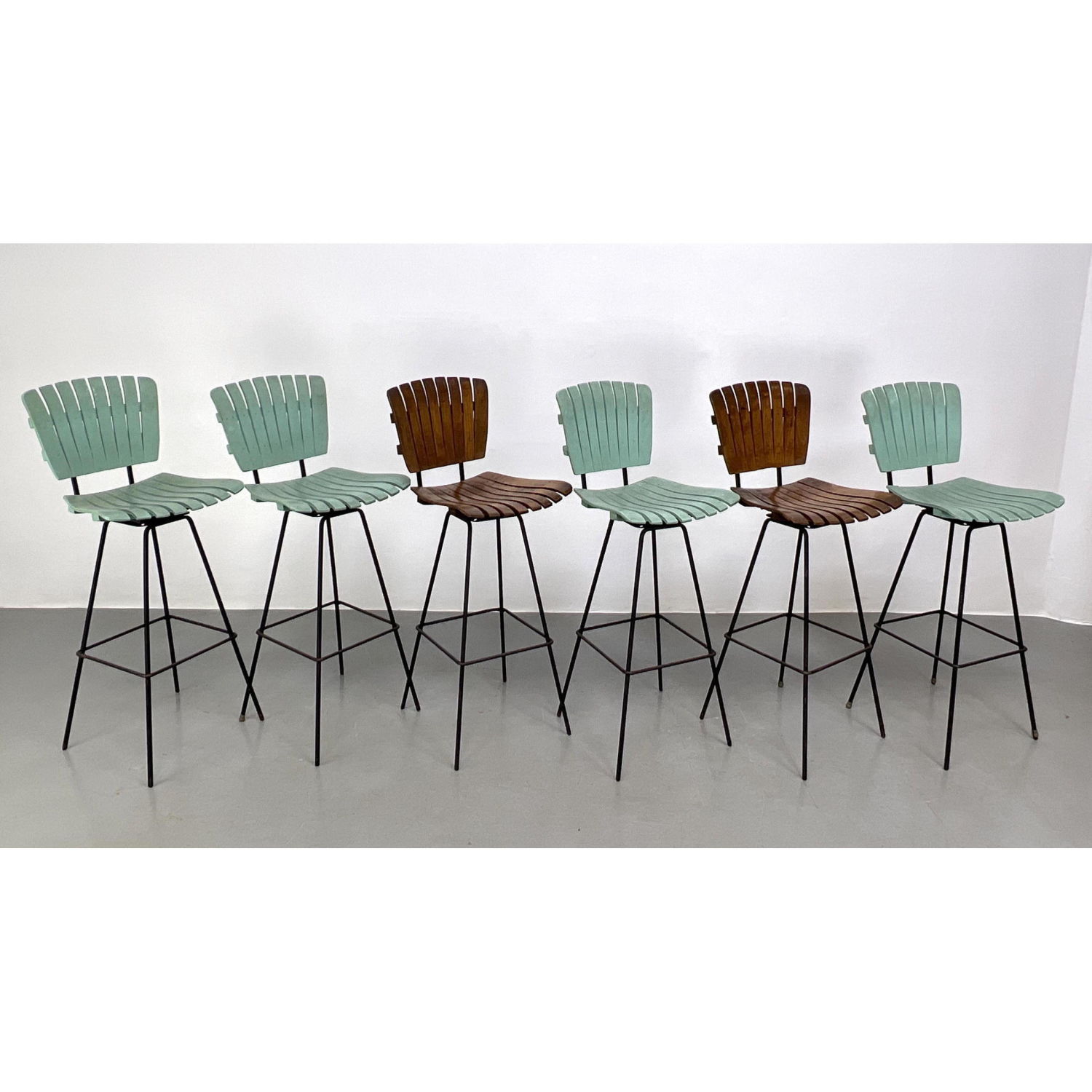 Appraisal: Set Arthur Umanoff Bar Stools Wood slat and Hairpin Iron