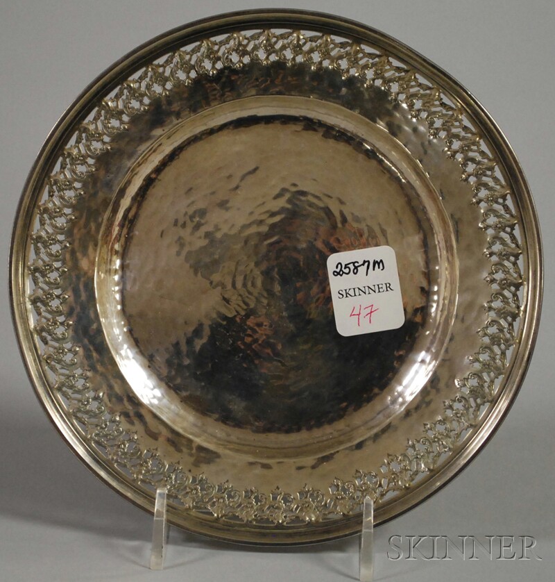 Appraisal: Meriden International for J E Caldwell Sterling Reticulated Side Plate