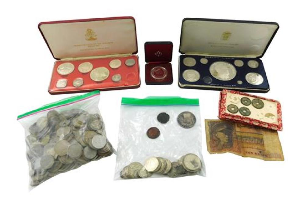 Appraisal: World coins includes Panama proof set in box missing one