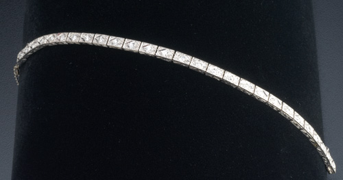 Appraisal: Art Deco diamond bracelet in pt comprising twenty-six rectangular links