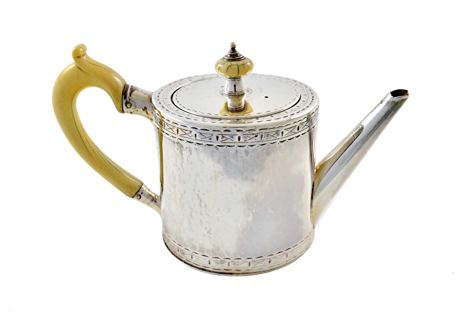 Appraisal: A George III silver drum shape teapot John Parker Edward