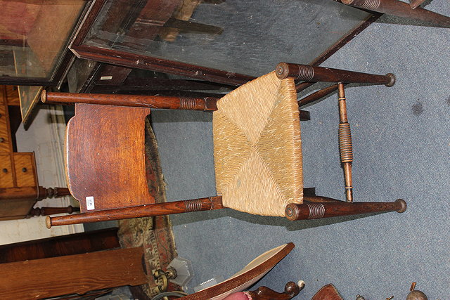 Appraisal: A VICTORIAN OAK DINING CHAIR BY WILLIAM BIRCH with solid