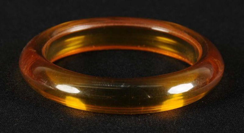 Appraisal: Bakelite Apple Juice Bracelet Condition Excellent Size - Dia x