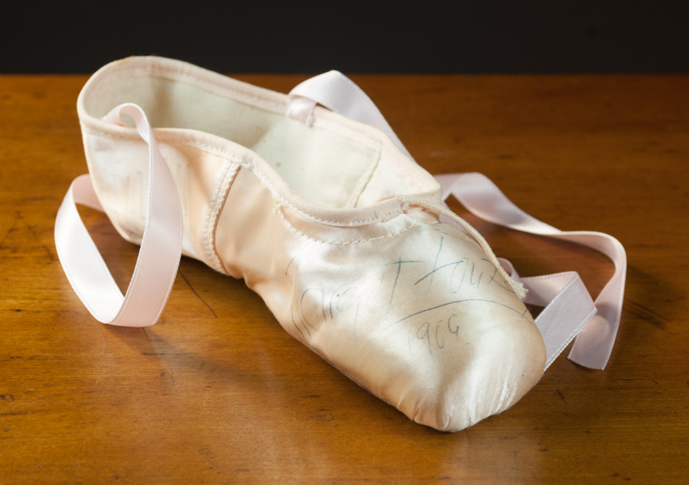 Appraisal: MARGOT FONTEYN AND R NUREYEV AUTOGRAPHED BALLET SLIPPER dated or