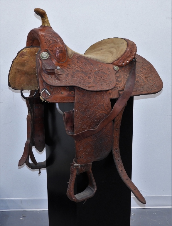 Appraisal: BILLY COOK GREENVILLE TEXAS WESTERN LEATHER SADDLE Texas th CenturyLeather