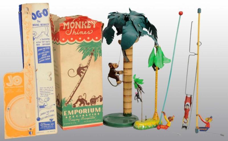 Appraisal: Lot of Monkey Toys Description American and Japanese Includes one