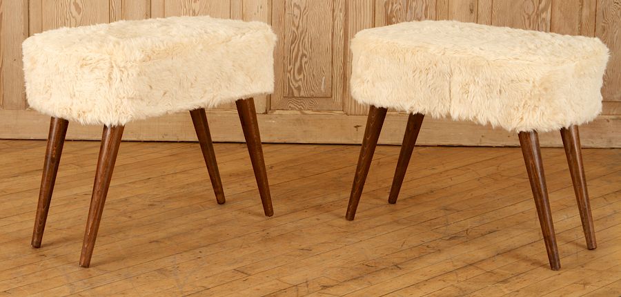 Appraisal: PAIR FUZZY RECTANGULAR STOOLS TAPERED LEGS A pair of fuzzy