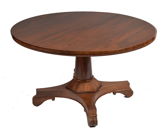 Appraisal: A TH CENTURY ROSEWOOD CIRCULAR LOO TABLE the top with