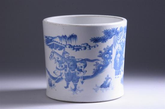 Appraisal: CHINESE BLUE AND WHITE PORCELAIN BRUSH POT Late Qing Dynasty