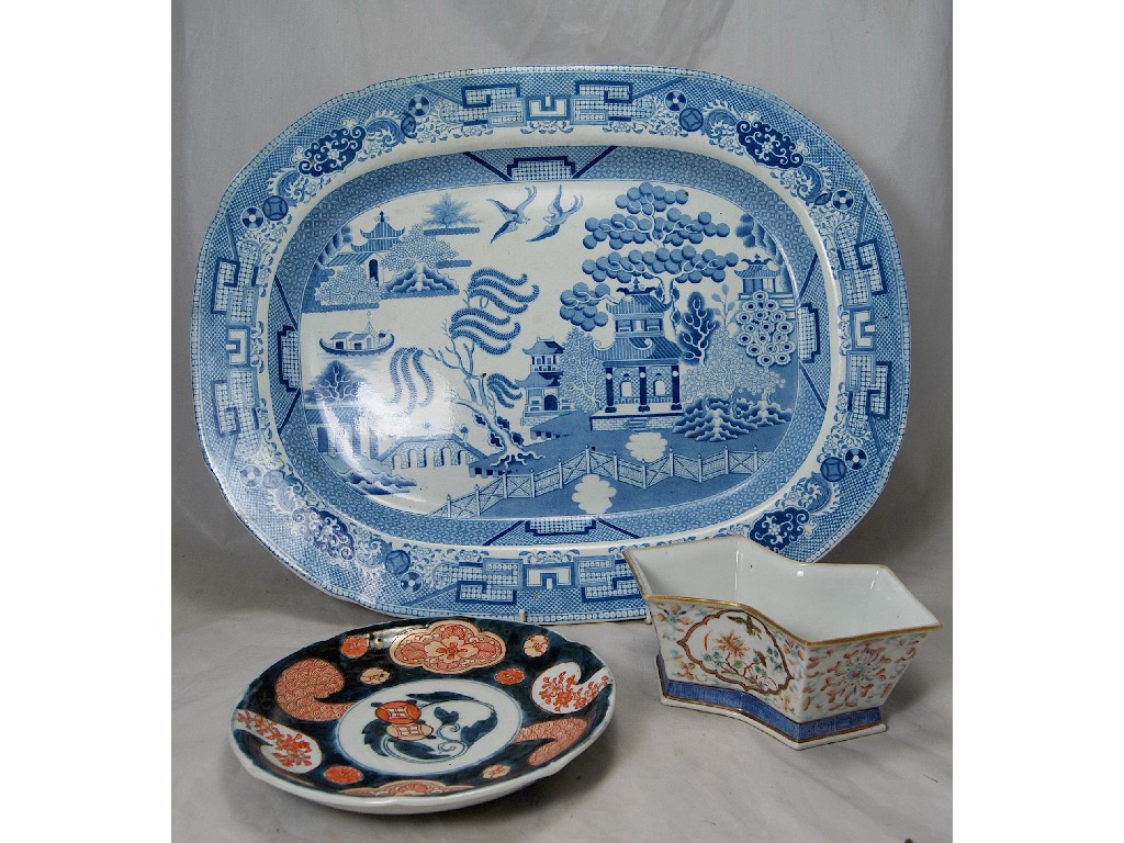 Appraisal: A Victorian Willow pattern turkey dish a Cantonese porcelain plant