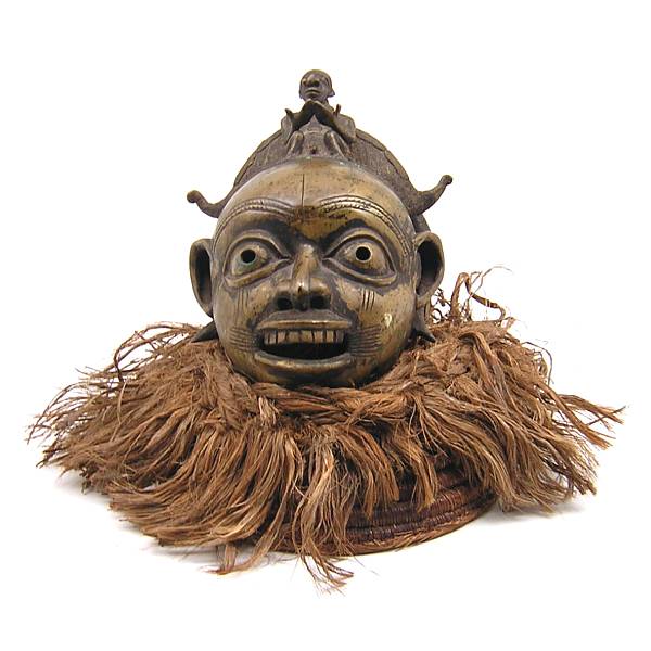 Appraisal: A Cameroon grasslands bronze mask height in